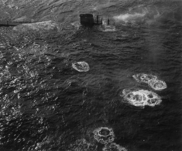 u-604strafe30.jpg